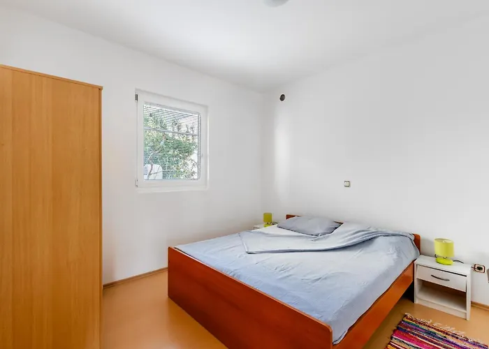 Appartement Hasnek Vir