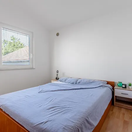 Apartment Hasnek Vir