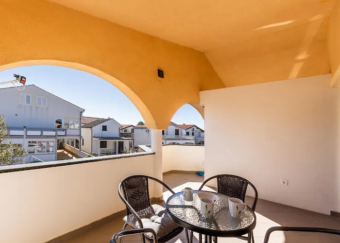 Appartement Hasnek *