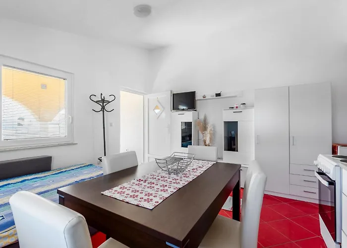 Appartement Hasnek *