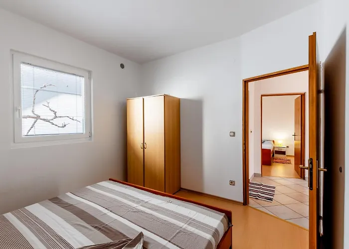 Appartement Hasnek Vir